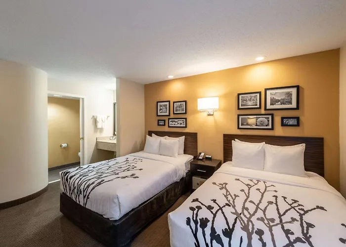 Sleep Inn & Suites Green Bay South